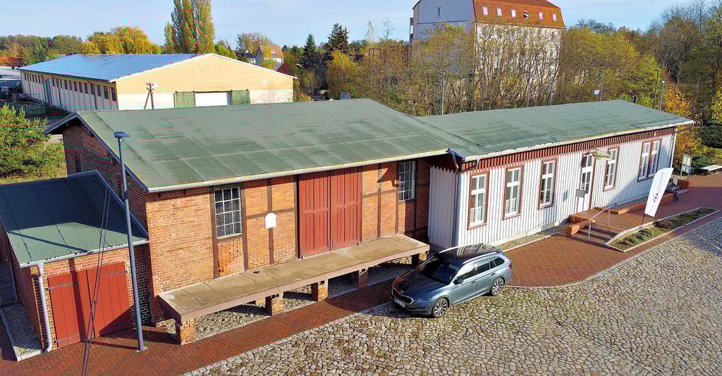 Der Bahnhof von Möckern steht teilweise leer. Interessenten melden sich derzeit zu Wort.