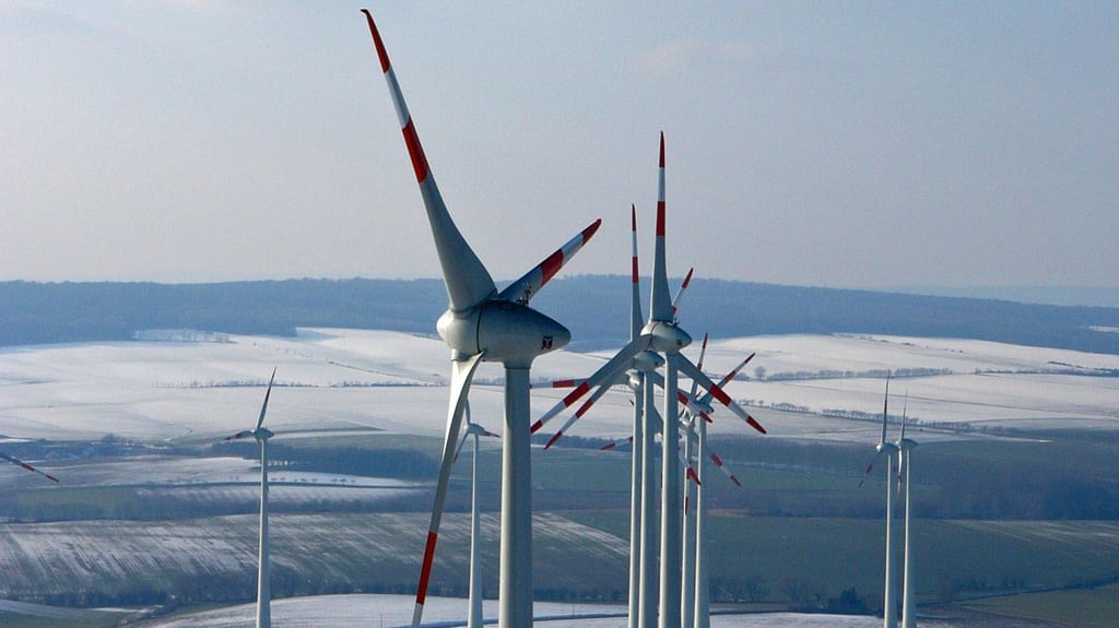 Der Windpark Druiberg bei Dardesheim im Landkreis. Die Ströbecker fürchten, ein ähnlicher Windpark könnte den Blick auf den Brocken verbauen.