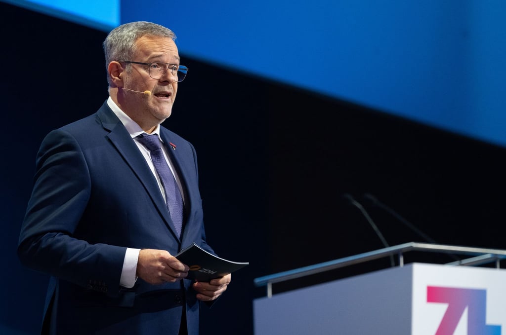 ZDH-Präsident Jörg Dittrich spricht bei der Eröffnung der Internationalen Handwerksmesse (IHM).