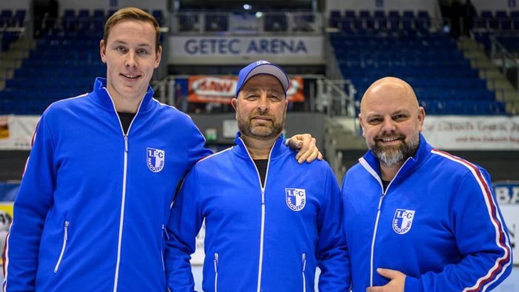 Das neue Stadionsprecher-Trio beim 1. FC Magdeburg: Hendrik Heidrich, Jens Hönel und André Kobow sorgen in der MDCC-Arena für Stimmung und Informationen.