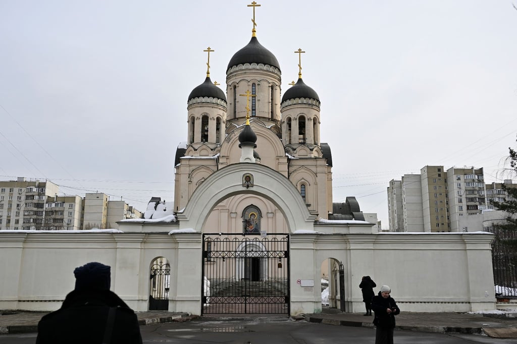 Ein Blick auf die Kirche, in der die Trauerfeier des russischen Oppositionsführers Alexej Nawalny stattfinden soll.