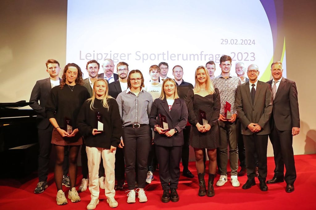 Die Sportlerinnen und Sportler bei der Ehrung durch den Stadtsportbund Leipzig.