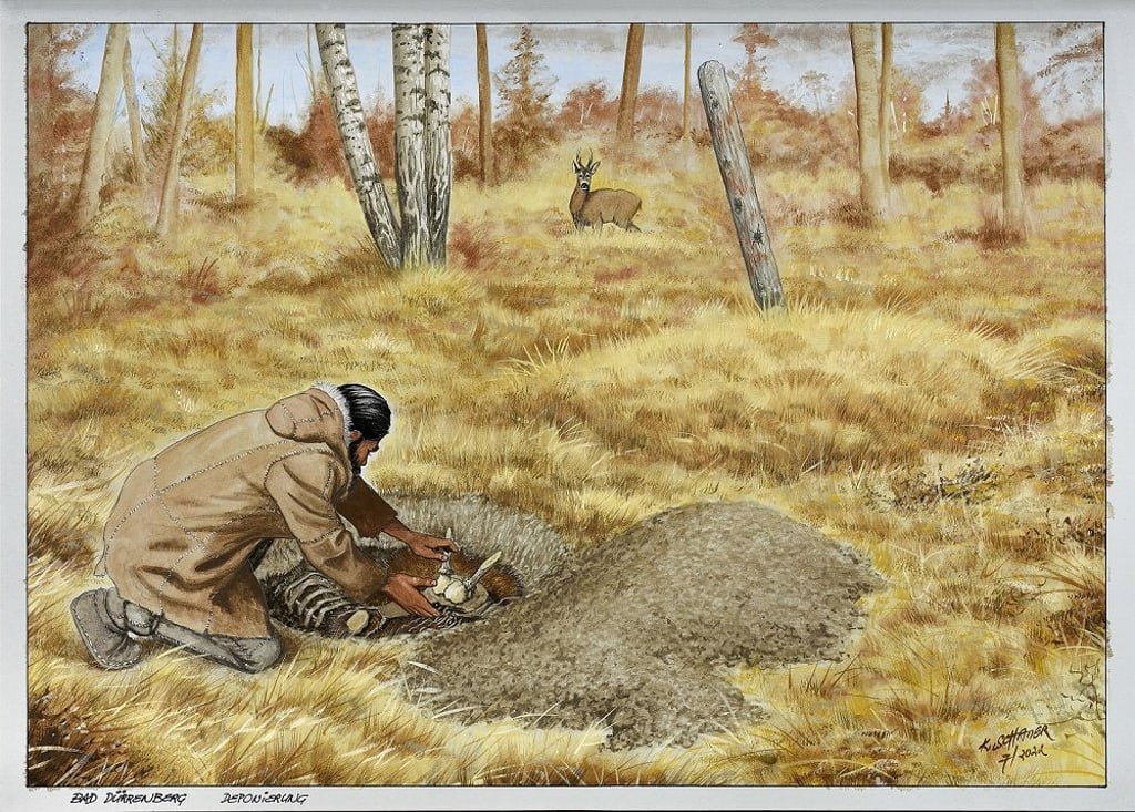 Auch sechs Jahrhunderte nach ihrem Tod legten Menschen noch Opfergaben am Grab der „Schamanin von Bad Dürrenberg“ ab, unter anderem Hirschgeweihkappen.