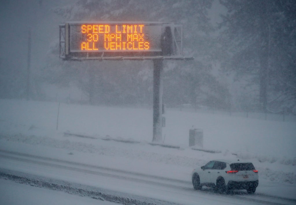 Ein Autofahrer auf der Interstate 80.