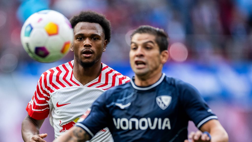 Lois Openda (l.) brachte RB nach dem frühen 0:1-Rückstand in Führung.