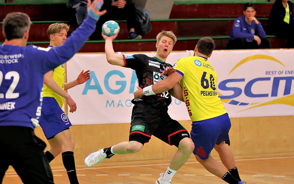 Beim Fehlen von Youngsters-Spielgestalter Alexander Möller glänzte Julius Drachau als Mittelmann.
