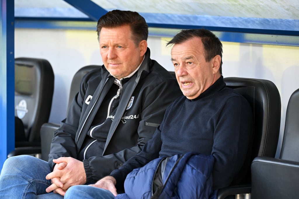 Zeigten sich wenig begeistert beim Spiel ihres 1. FC Magdeburg gegen den SC Paderborn: FCM-Cheftrainer Christian Titz (l.) und FCM-Boss Otmar Schork.