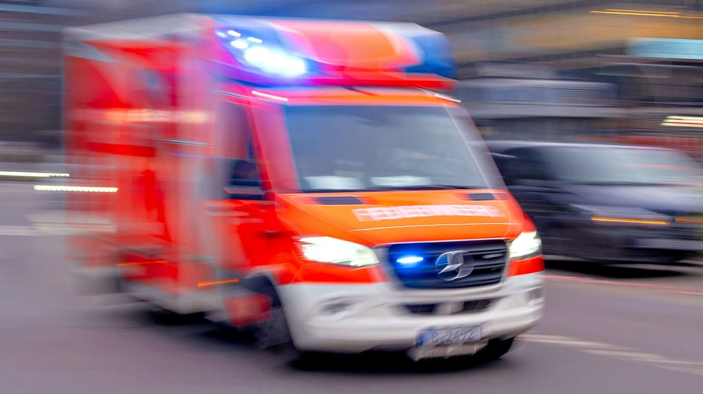 Im Bernburger Ameos-Klinikum stehen nach Erfahrungen eines Rettungssanitäters verschiedene Kliniken für eine Notaufnahme häufig nicht zur Verfügung.