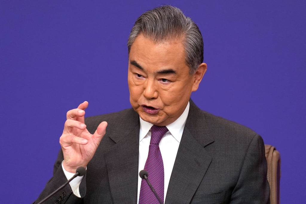 „Es kann keine Entschuldigung für die Tötung von Zivilisten geben“: Wang Yi.