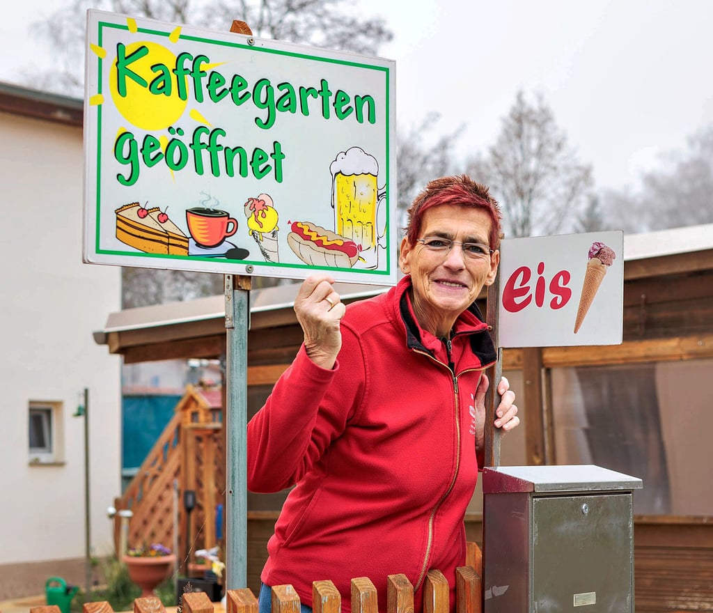 Monika Majonek freut sich auf den Frühling. Am Wochenende möchte sie ihren Kaffeegarten in Predel öffnen und in die neue Saison starten.
