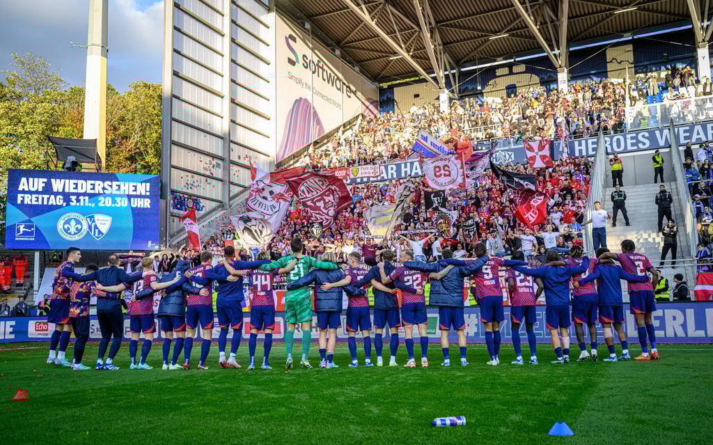 RB Leipzigs Team und seine Fans feinern das 3:1 gegen Darmstadt im Hinspiel