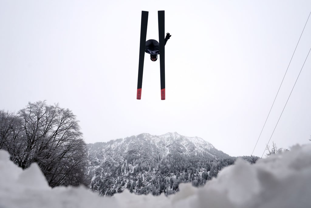 Das deutsche Team um Andreas Wellinger verpasste beim Skifliegen in Oberstdorf das Podest.