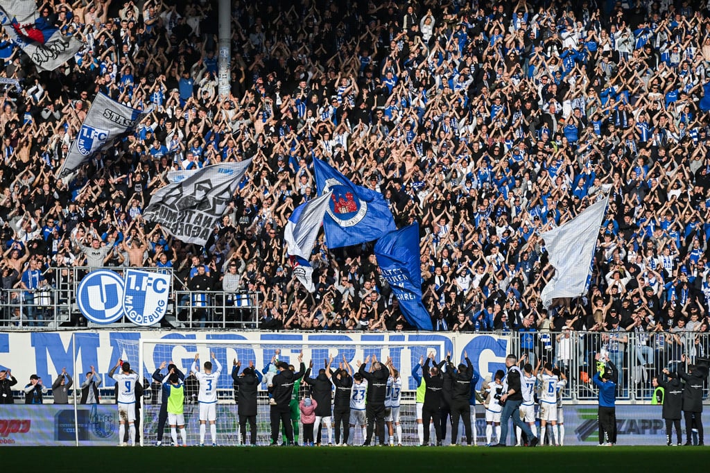 Tausende Fans werden am Sonnabend wieder die Profis vom 1. FC Magdeburg anfeuern.