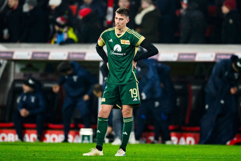Union Berlins Janik Haberer reagiert nach dem Spiel unzufrieden.