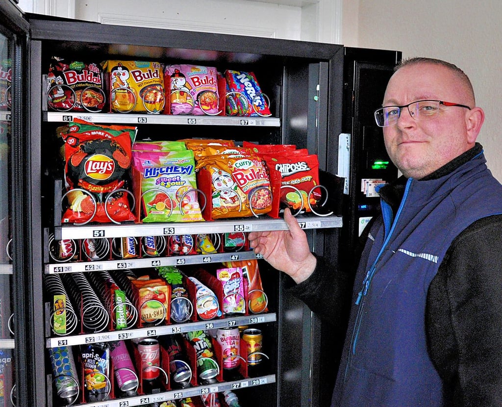 Jens Schwieger aus Genthin im 24-Stunden Automaten-Shop.