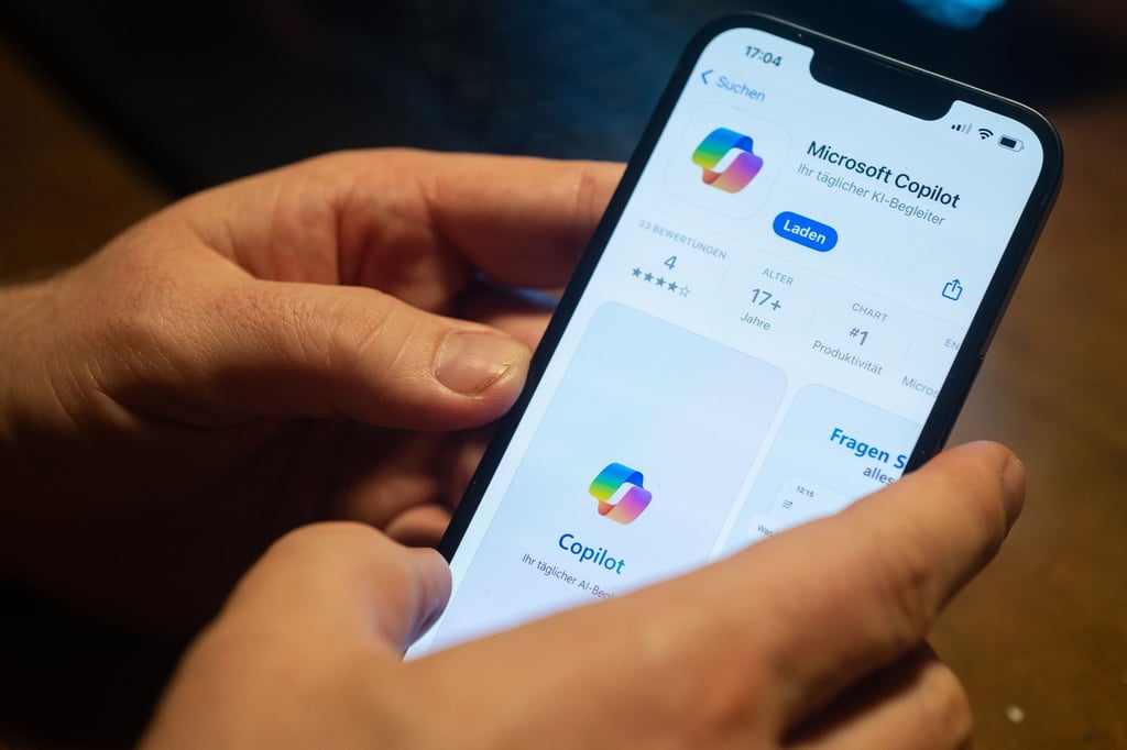 Den KI-Chatbot Copilot hat Microsoft nun auch als iOS-App für iPhones und iPads veröffentlicht. Für Android-Geräte ist er schon seit Ende Dezember verfügbar.