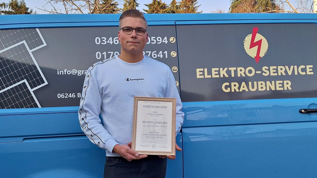 Florian Graubner war bei der diesjährigen Freisprechung der Beste. Er hat die Ausbildung zum Elektroniker gemacht.