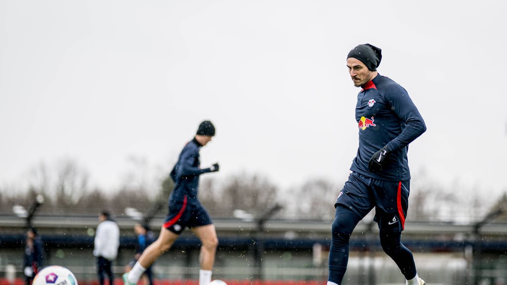 RB-Profi Eljis Elmas ist nach seinem Schwindelanfall wieder ins Training zurückgekehrt