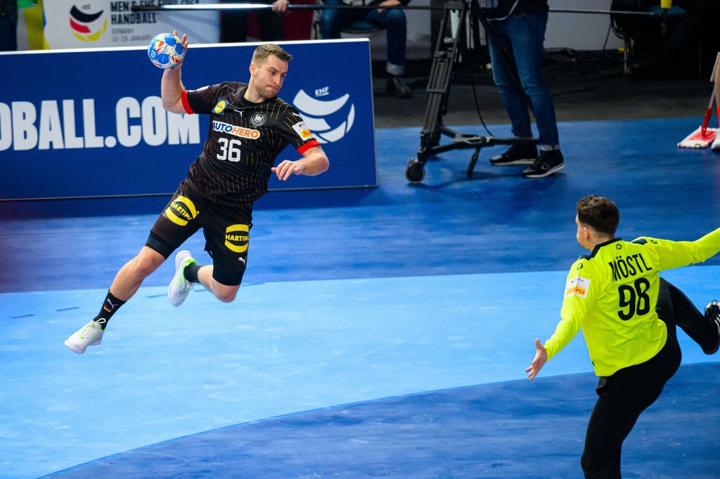 Lukas Mertens – hier beim EM-Hauptrundenspiel gegen Österreich – will mit Deutschland in Richtung Paris abheben.