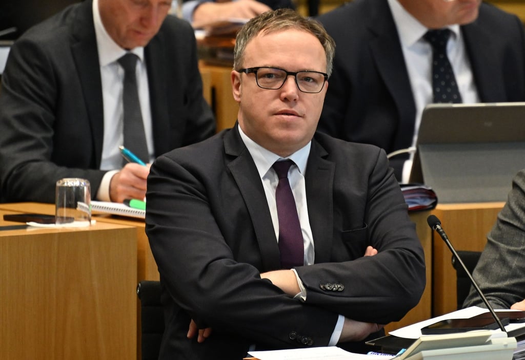 Mario Voigt, CDU-Fraktionschef, während einer Sitzung des Thüringer Landtags.
