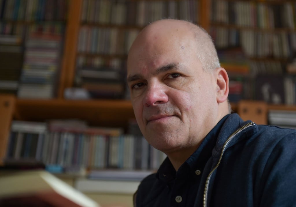 Der Autor Frank Witzel hatte 2015 den Deutschen Buchpreis für den besten deutschsprachigen Roman des Jahres gewonnen. Jetzt kommt ein neuer Preis hinzu.