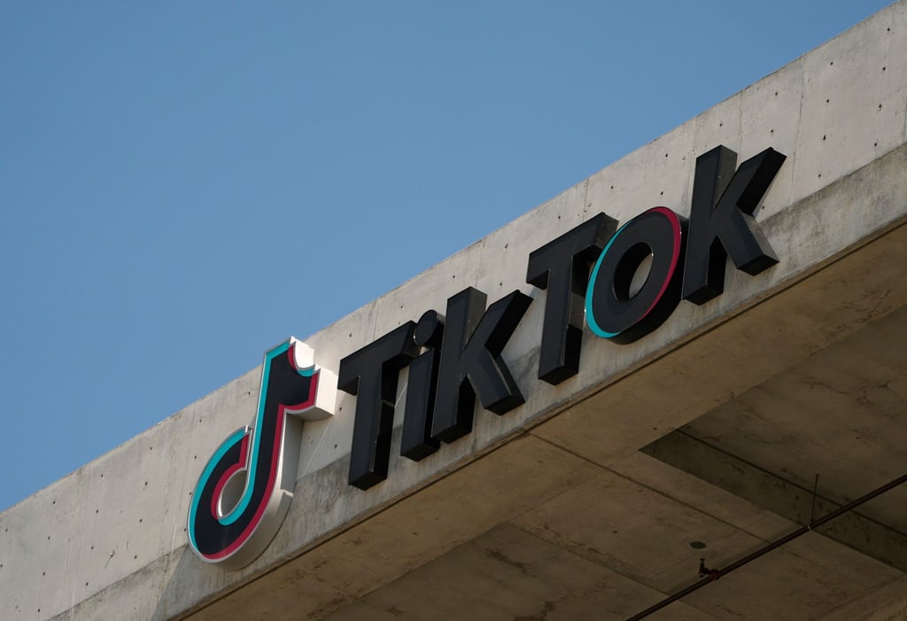 Tiktok weist Bedenken stets zurück und betont, man sehe sich nicht als Tochter eines chinesischen Unternehmens.