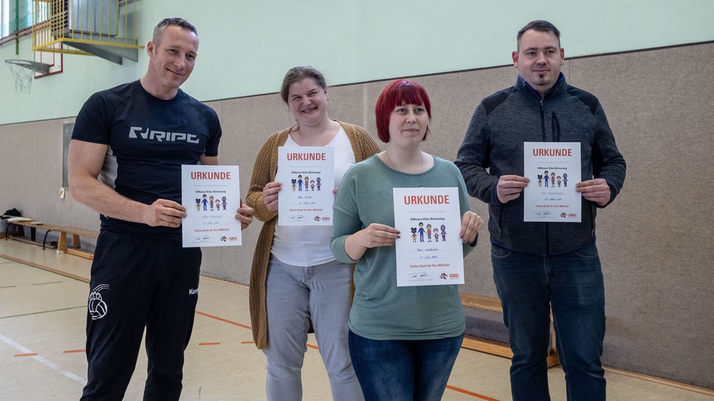 Markus Kralisch, Shari Misch, Lisa Michaelis und Christoph Wartenburger (v.l.) unterstützen als Eltern das Team der Grundschule.
