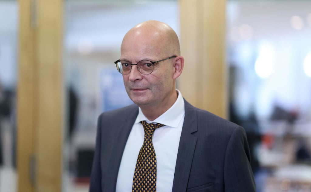 Halles Oberbürgermeister Bernd Wiegand (parteilos) nach seiner Aussage vor dem Parlamentarischen Untersuchungsausschuss des Landtag in Magdeburg.