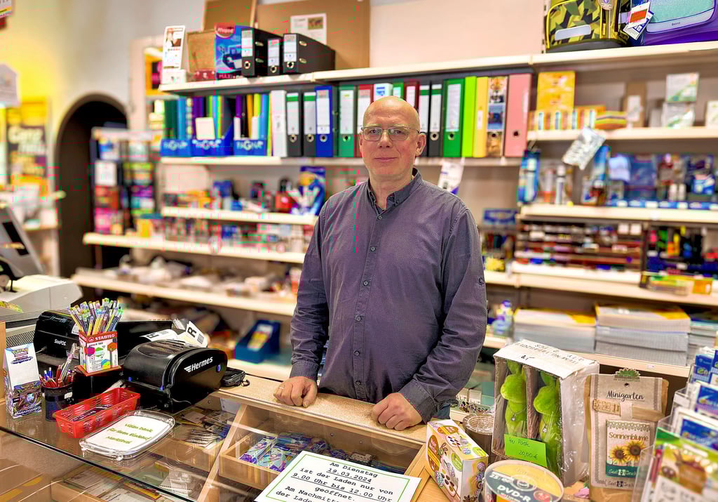 Fast zwei Jahre lang hat Sven Selling die Geschicke vom Bürobedarfsladen „Markt 3“ gelenkt. Ende April schließt er sein Geschäft.
