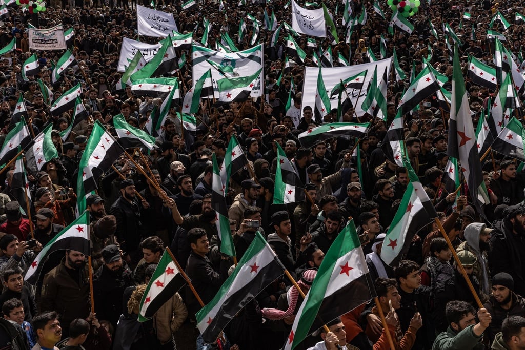 Tausende Menschen in Syrien haben zum Jahrestag des Kriegsausbruchs im Land gegen die Regierung von Machthaber Bashar Al-Assad demonstriert.