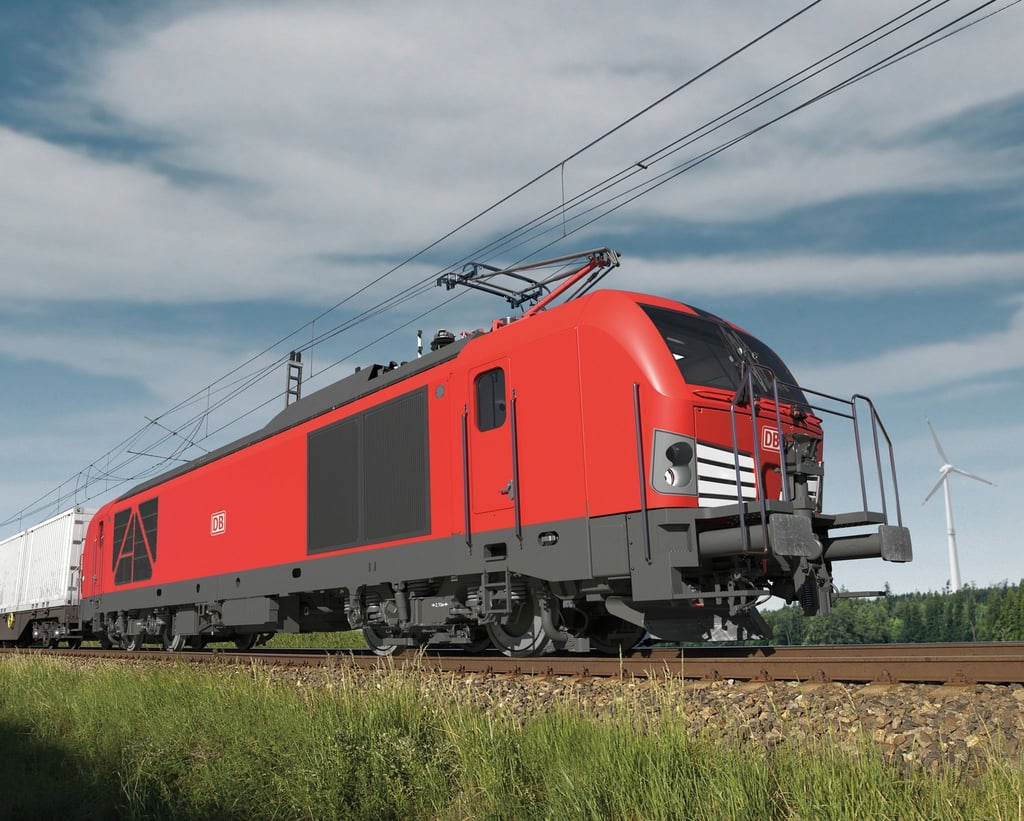 Das undatierte Foto von Siemens Mobility zeigt eine Lokomotive vom Typ Vectron Dual Mode.