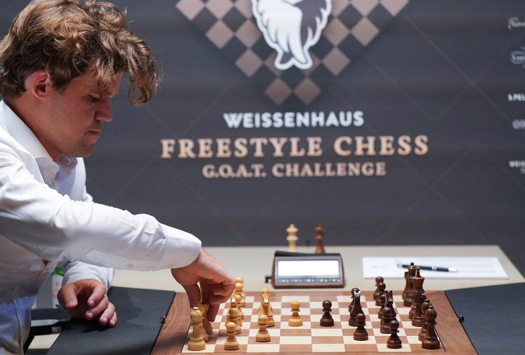 Ex-Schachweltmeister Magnus Carlsen startet eine Grand-Slam-Tour.