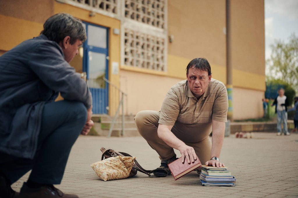 Wer hat die achtjährige Inga ermordet?  Dazu ermitteln die Komissare Koitzsch und Lehmann auch an einer Grundschule.