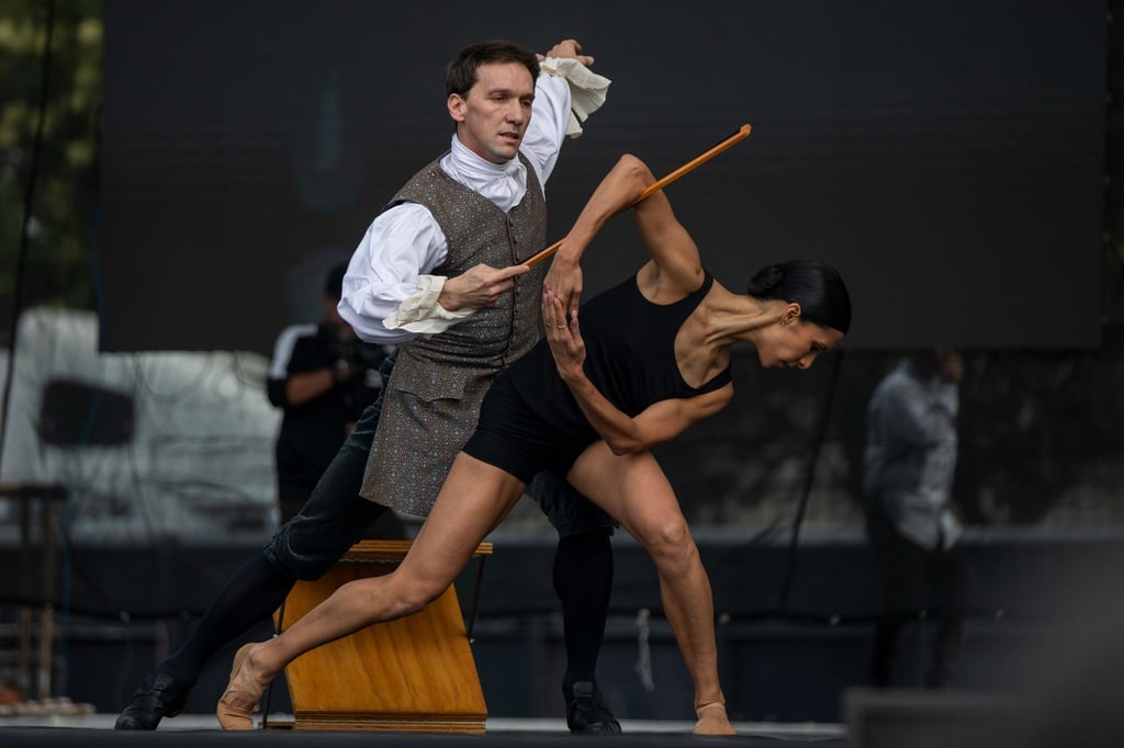 Nach ihrer Ballettstunden gab Elisa Carrillo noch eine Kostprobe ihres Könnens.