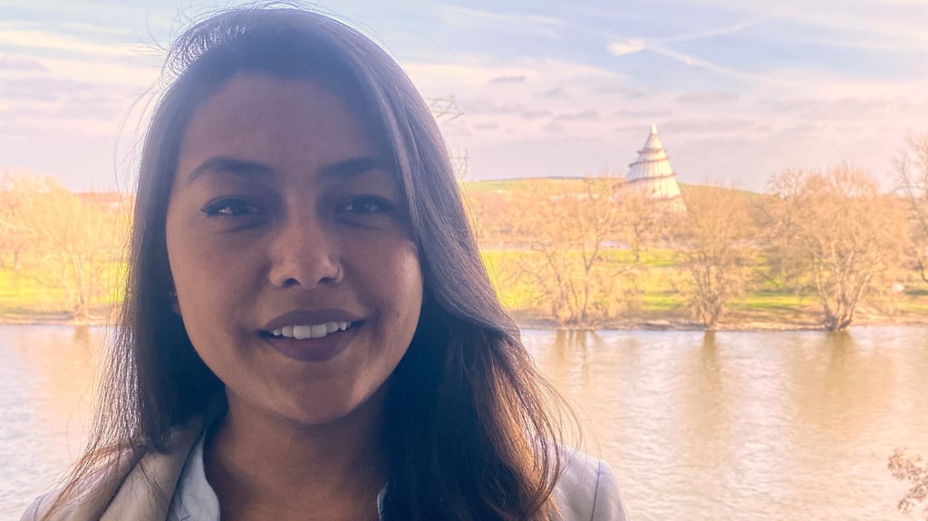 Yamana Bhandari hat in Magdeburg bei Regiocom eine berufliche Heimat gefunden.