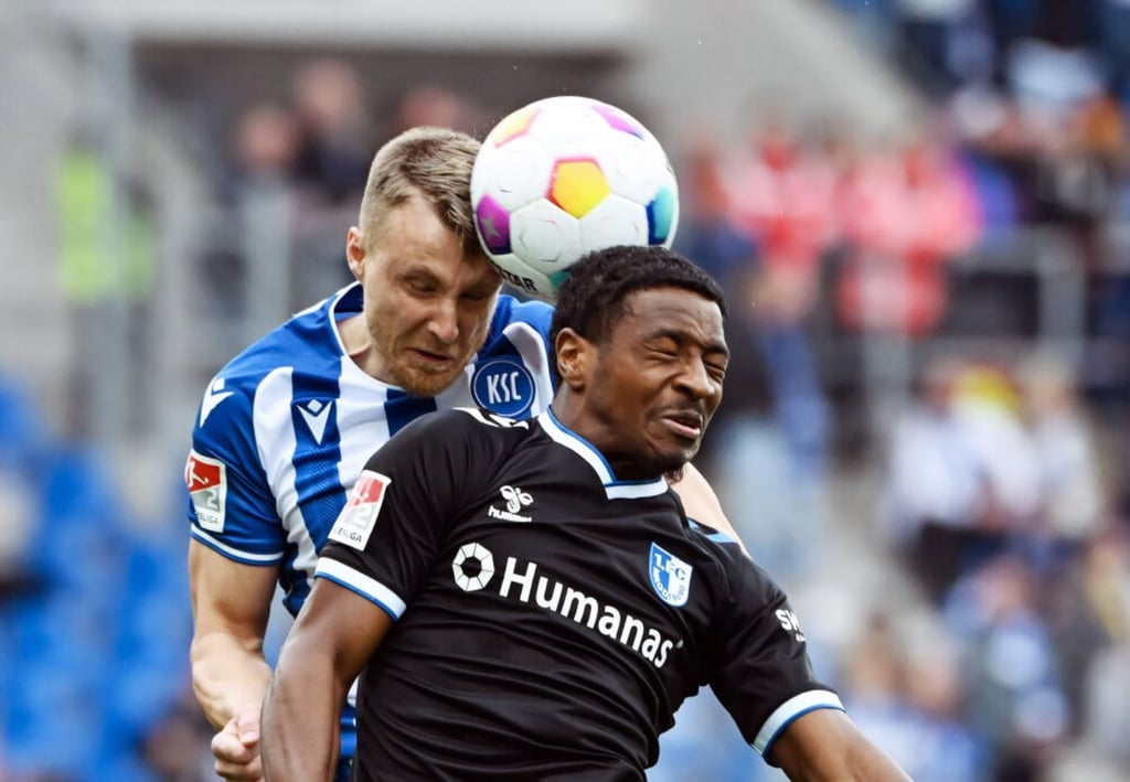 Bryan Teixeira feierte für den 1. FC Magdeburg sein Debüt beim Spiel gegen den Karlsruher SC. Auch er konnte nicht helfen ein Debakel abzuwenden.