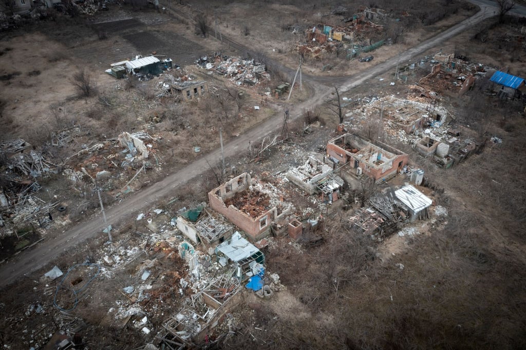 In mehreren Regionen der Ukraine wurde am frühen Sonntagabend Luftalarm ausgelöst.