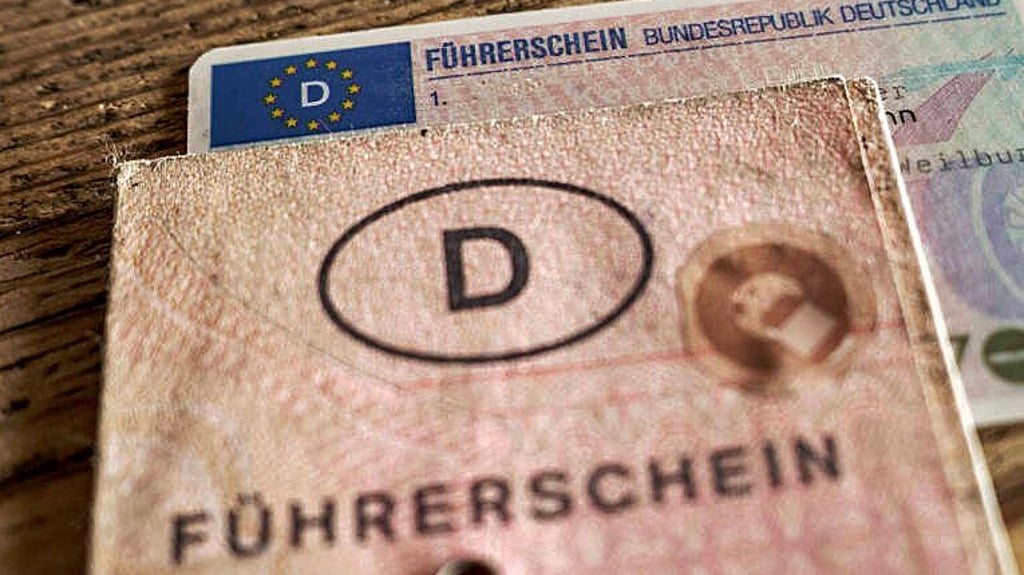 Alte Führerscheine müssen umgetauscht werden.