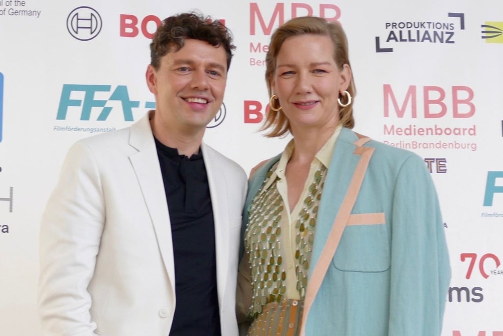 Christian Friedel und Sandra Hüller kommen zum traditionellen Empfang der deutschen Oscar-Anwärter in der historischen Villa Aurora in Pacific Palisades.