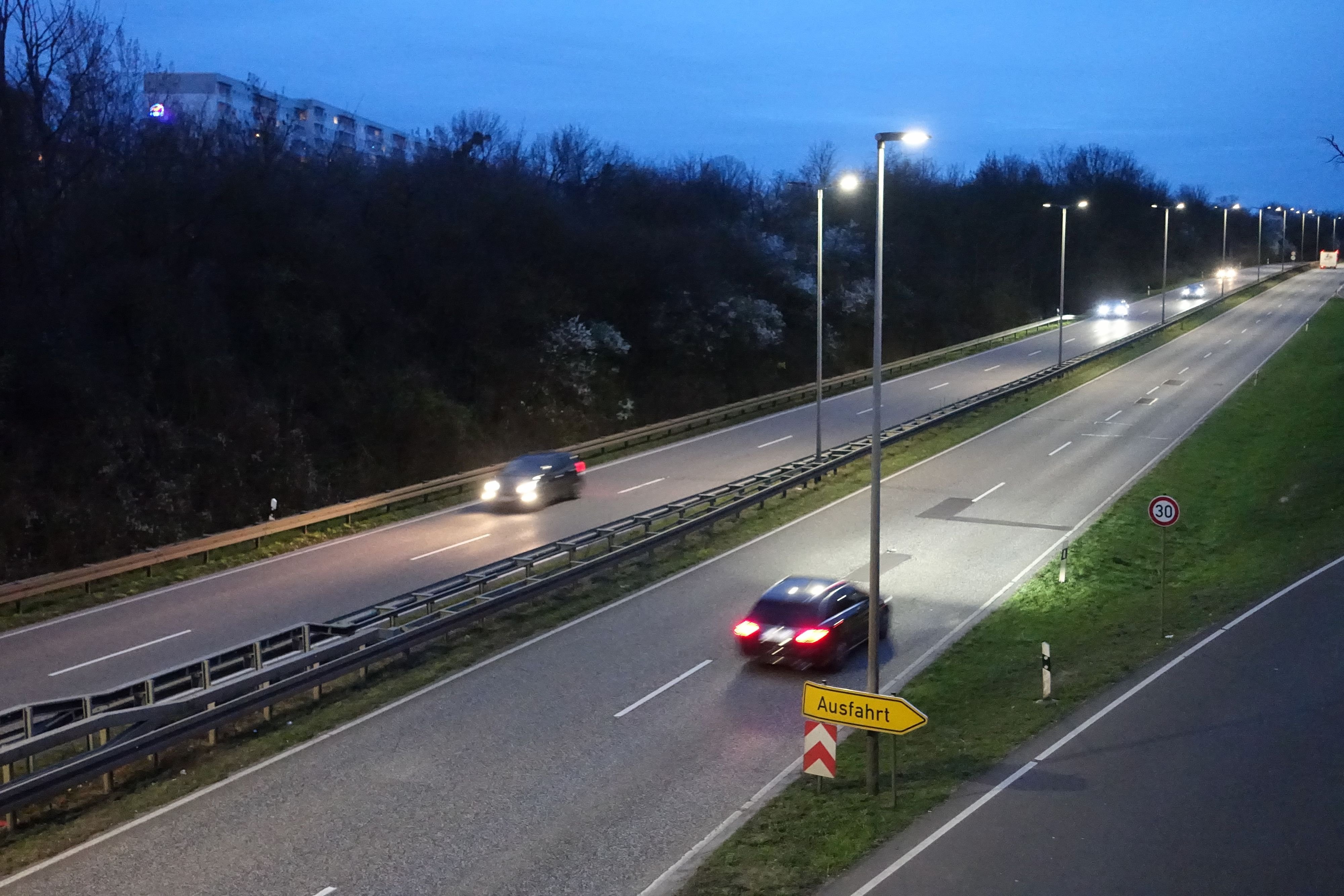 Lärm Durch Verkehr Am Magdeburger Ring: Anwohner Fordern Lärmschutzwand ...