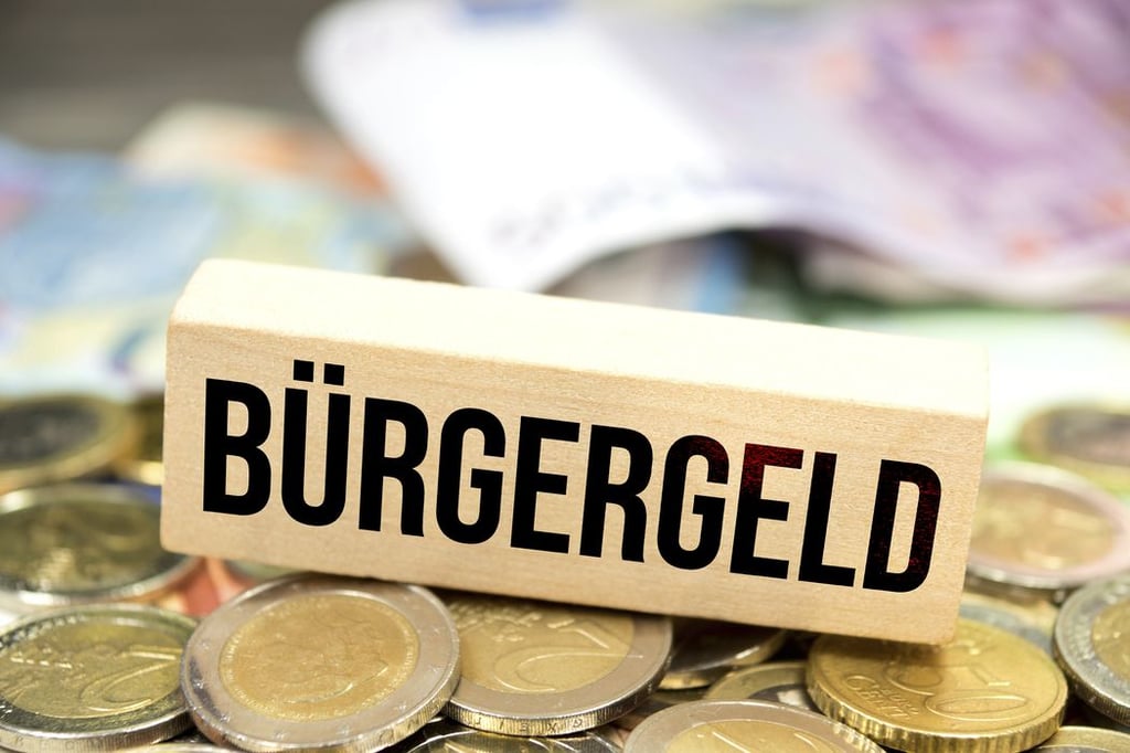 Flüchtlinge aus der Ukraine können in Deutschland Bürgergeld beantragen, früher auch Arbeitslosengeld II genannt.