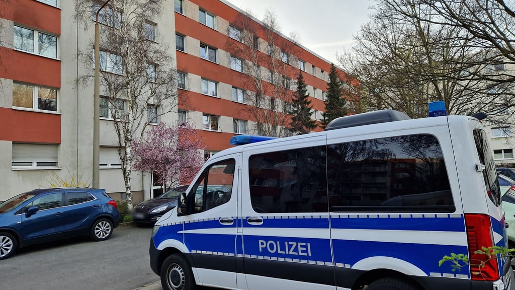 In Halle-Neustadt wurden auch mehrere Wohnungen durchsucht.