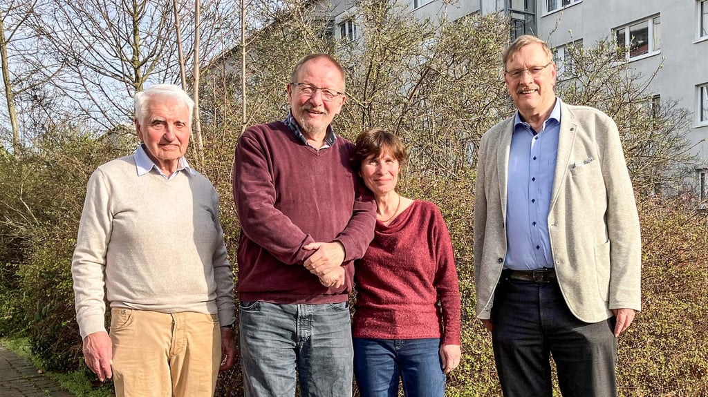 Stellvertretend für viele, die sich im Verein engagieren oder engagiert haben: der stellvertretende Vorsitzende Helmut Rupp, Begründer Konrad Potthoff, die langjährige Geschäftsführerin Heike Joachimstahler und der Vorsitzende Jan-Hinrich Suhr (v.l.)