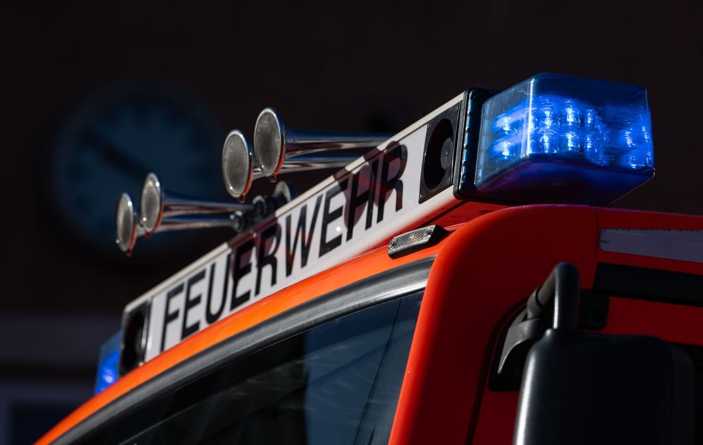 Die Feuerwehr war Mittwochabend in der Mühlstraße in Mücheln im Einsatz.