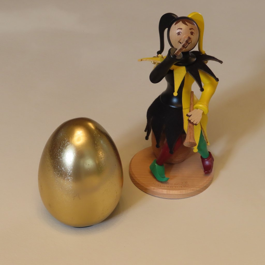 Wer findet das goldene Ei? Im Museum des Bernburger Schlosses ist eine Osterüberraschung versteckt.