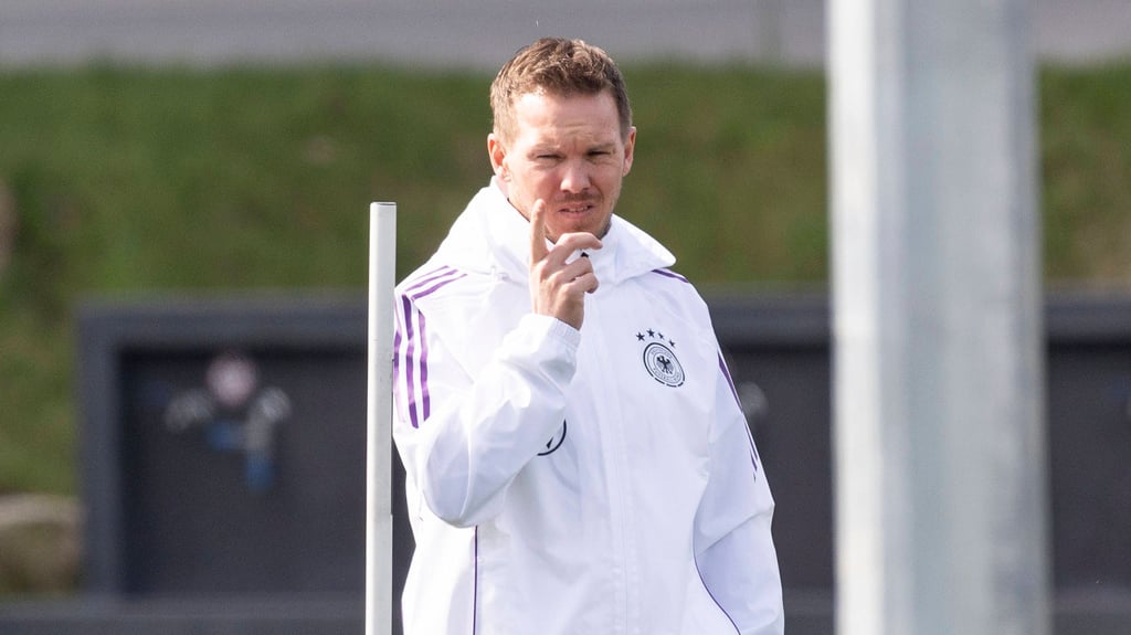 Bundestrainer Julian Nagelsmann hat sich offenbar bereits auf eine Startelf gegen Frankreich festgelegt – ohne Spieler von RB Leipzig.