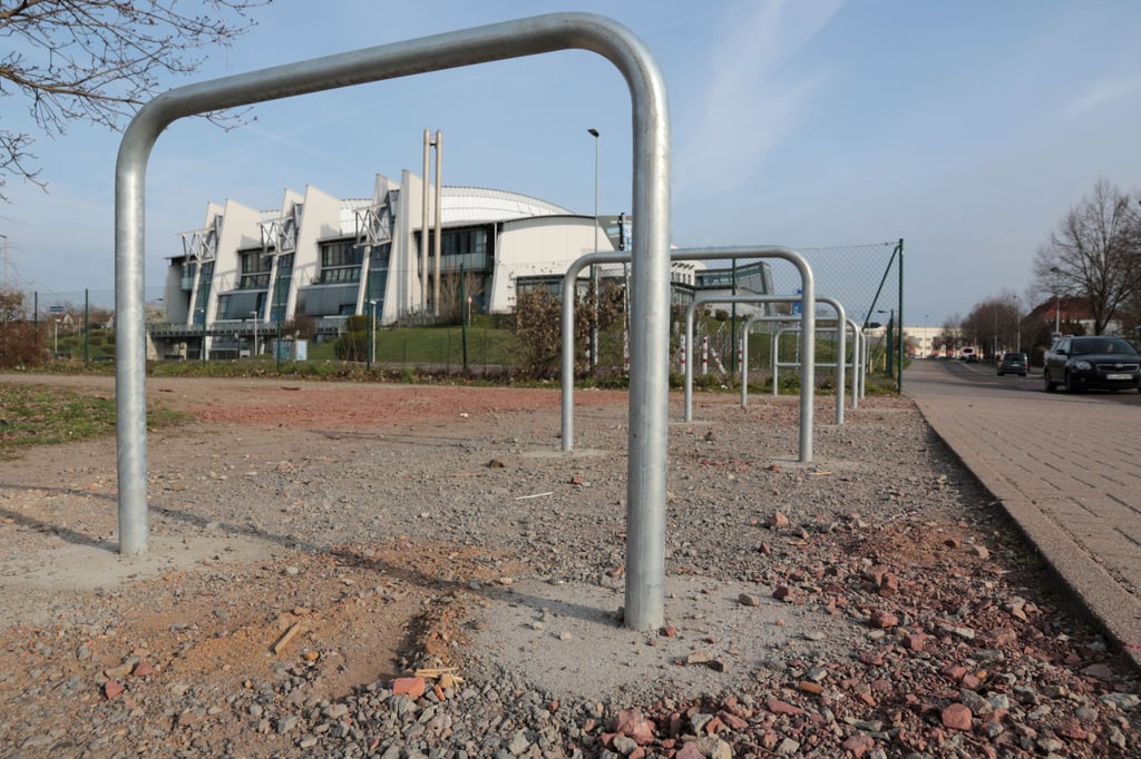 Solche Fahrradbügel wurden an der Friedrich-Ebert-Straße installiert.