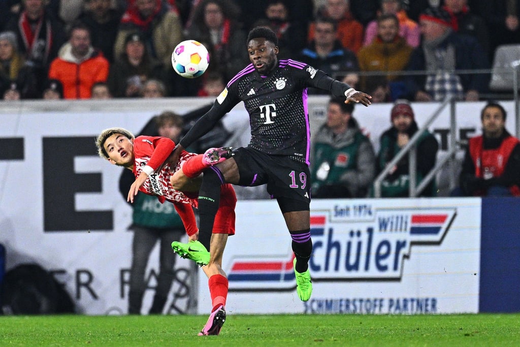 Bayern, Real, oder etws ganz anderes? Alphonso Davies muss sich wohl bald um seine Zukunft kümmern.