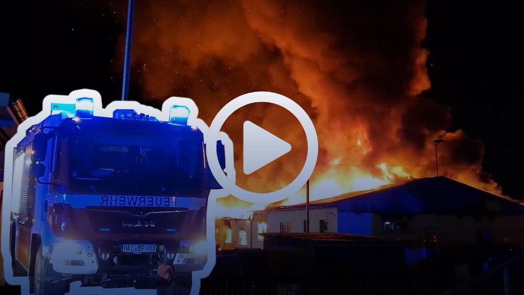 Großeinsatz für die Feuerwehr am frühen Morgen: Eine Lagerhalle im Kanenaer Weg in Halle stand im Vollbrand.