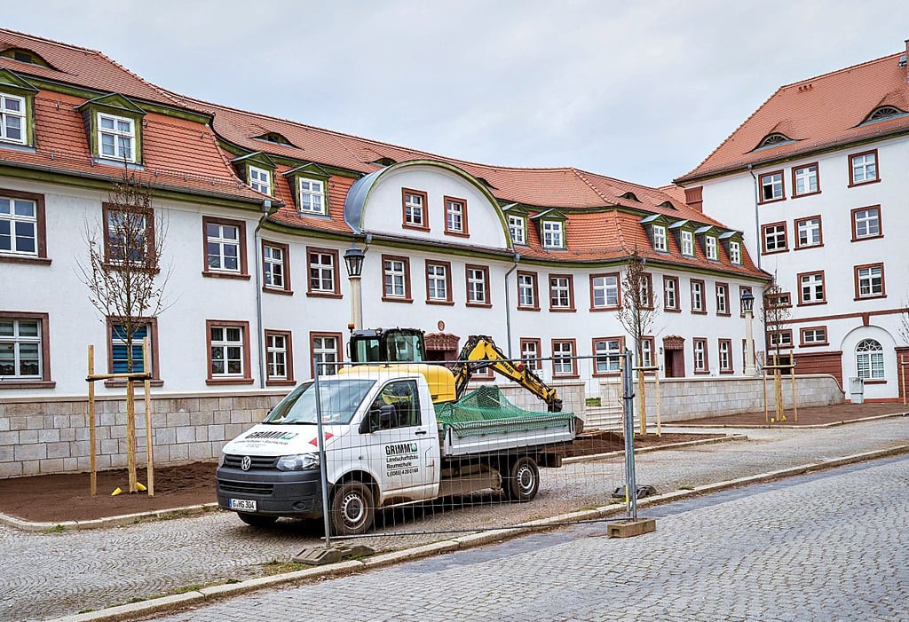 Im Jahr 2028 feiert die Wohnanlage „Am Georgentor“ ihren 100. Geburtstag. Bis dahin will die Stadt einige Ertüchtigungsarbeiten durchführen.